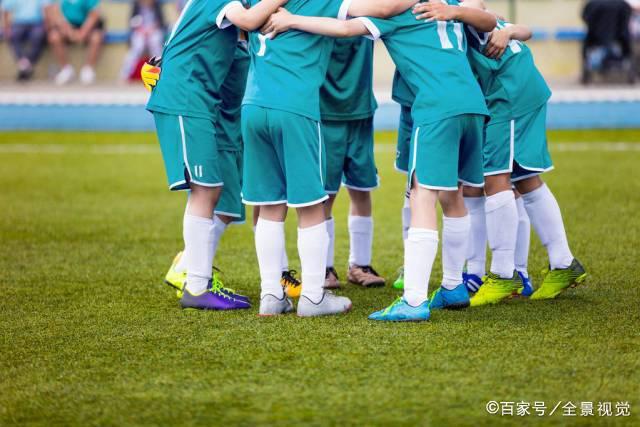 谁在侵犯农民利益？东北黑土被低价盗卖的真相